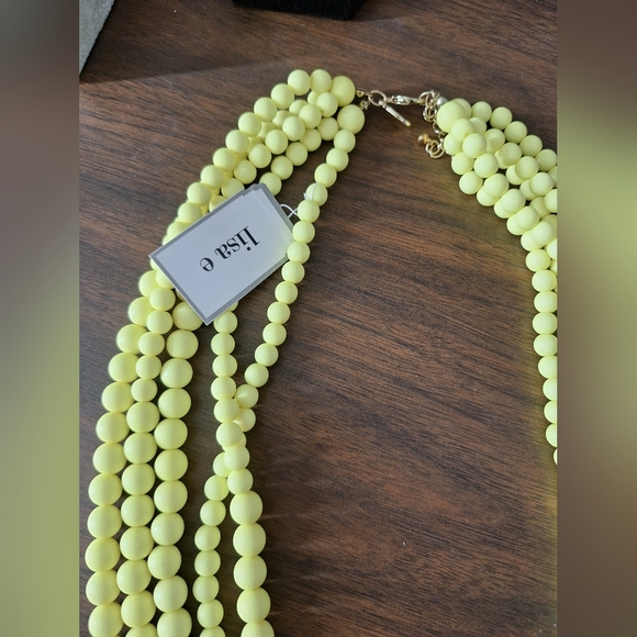 Lisa e yellow 5 stand statement necklace - Picture 2 of 5